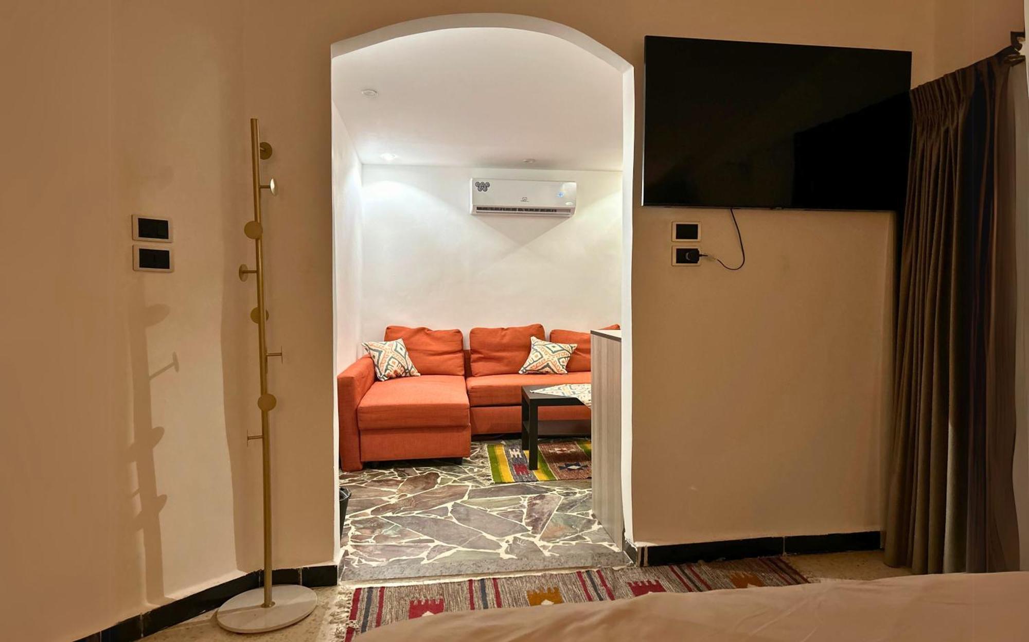 ג'אראש Celestia Boutique Inn - Boutique Stay Overlooking Jerash Ruins חדר תמונה