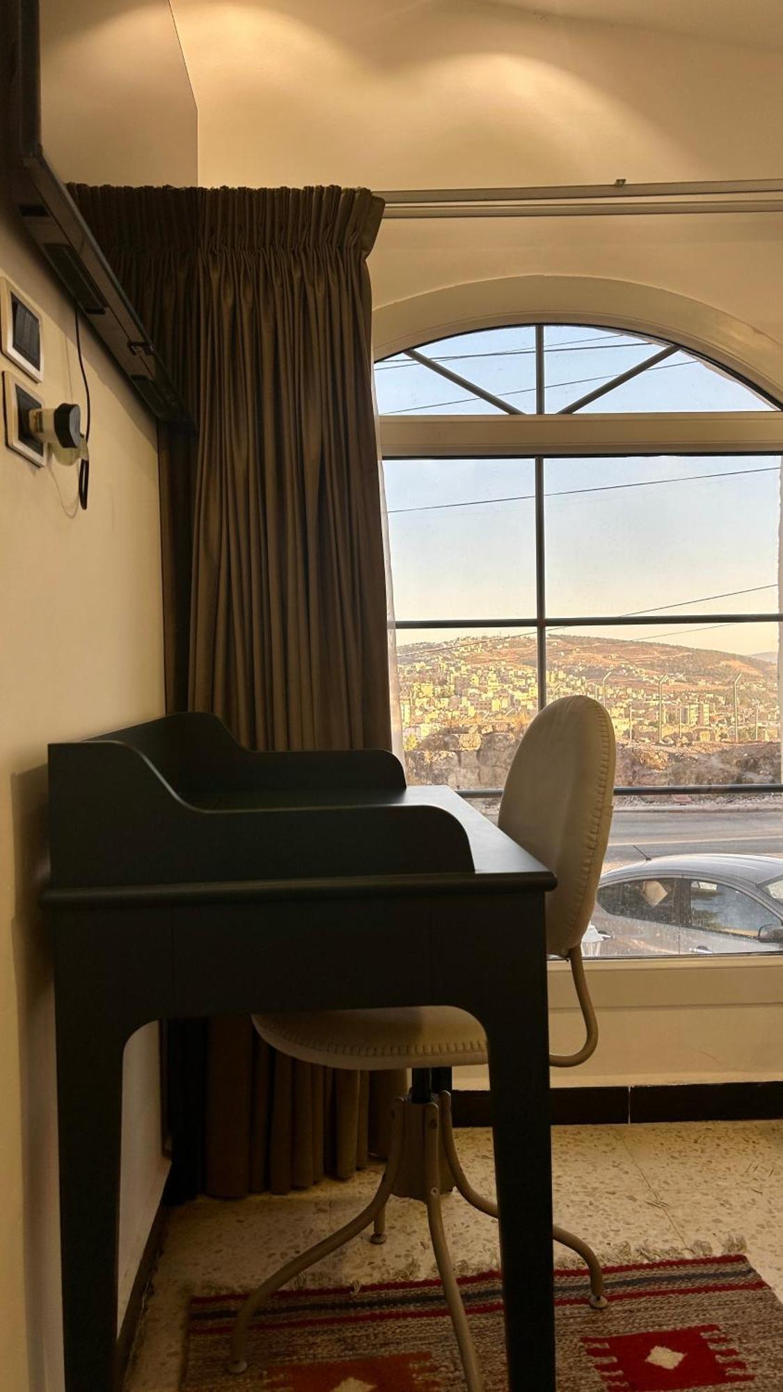 ג'אראש Celestia Boutique Inn - Boutique Stay Overlooking Jerash Ruins מראה חיצוני תמונה